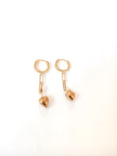 Carica l'immagine nel visualizzatore di Gallery, Cuore: i Charms Loving Stones
