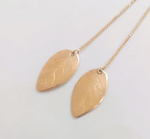 Load image into Gallery viewer, Ad Maiora (foglia di alloro)