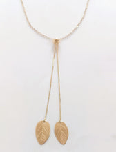 Load image into Gallery viewer, Ad Maiora (foglia di alloro)