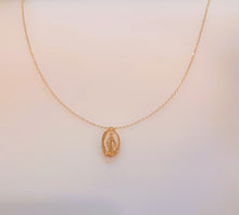 Carica l'immagine nel visualizzatore di Gallery, Madonna Miracolosa