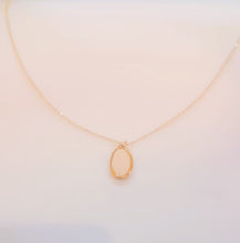 Carica l'immagine nel visualizzatore di Gallery, Madonna Miracolosa